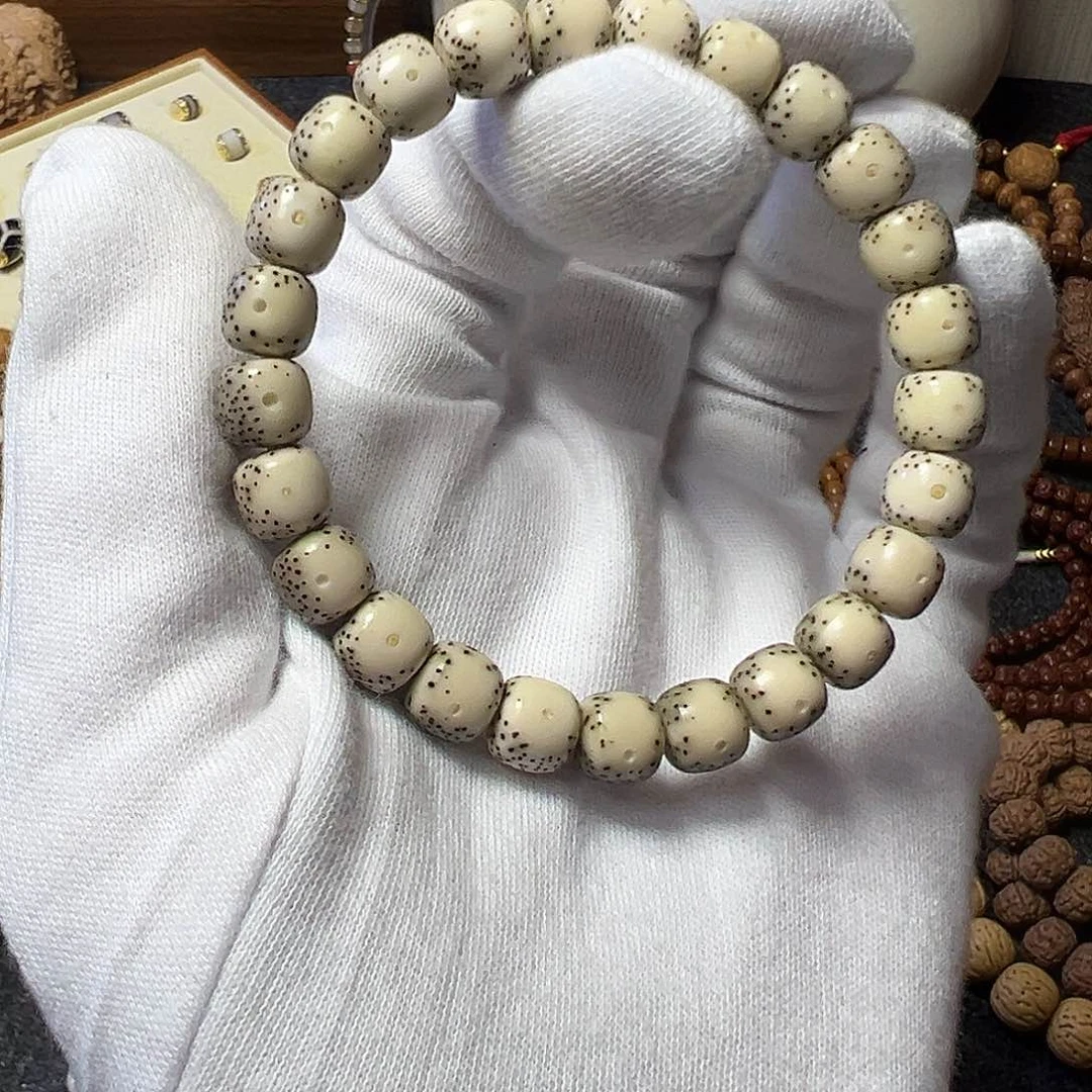 星月菩提吊坠9*8mm星月大留白