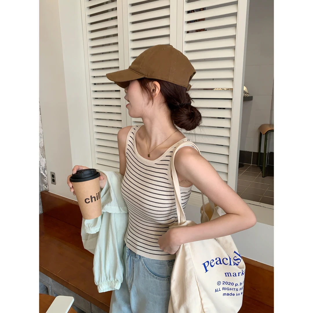 【C·Cai】U领针织背心新款柔软亲肤百搭显瘦基础款打底上衣576#