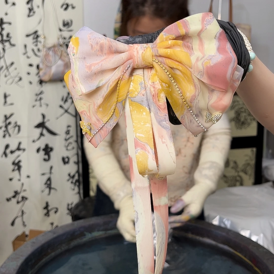 布艺非金属403蝴蝶一字夹春意盎然