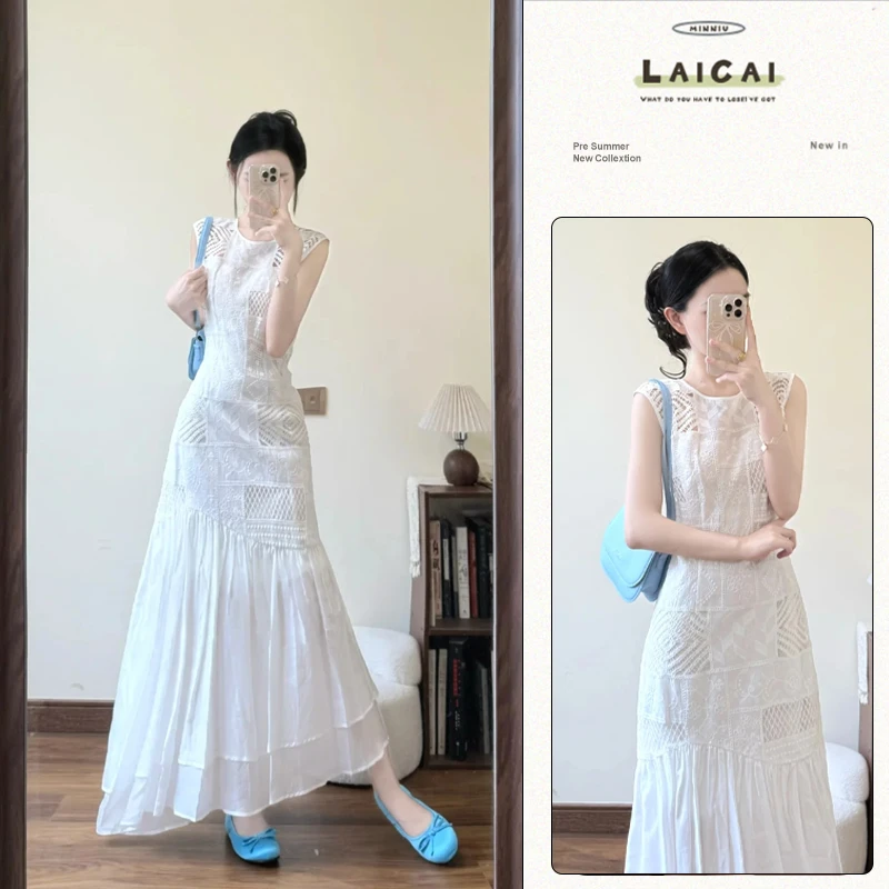 清冷感无袖蕾丝长裙2025夏季新款法式慵懒风镂空不规则独特连衣裙