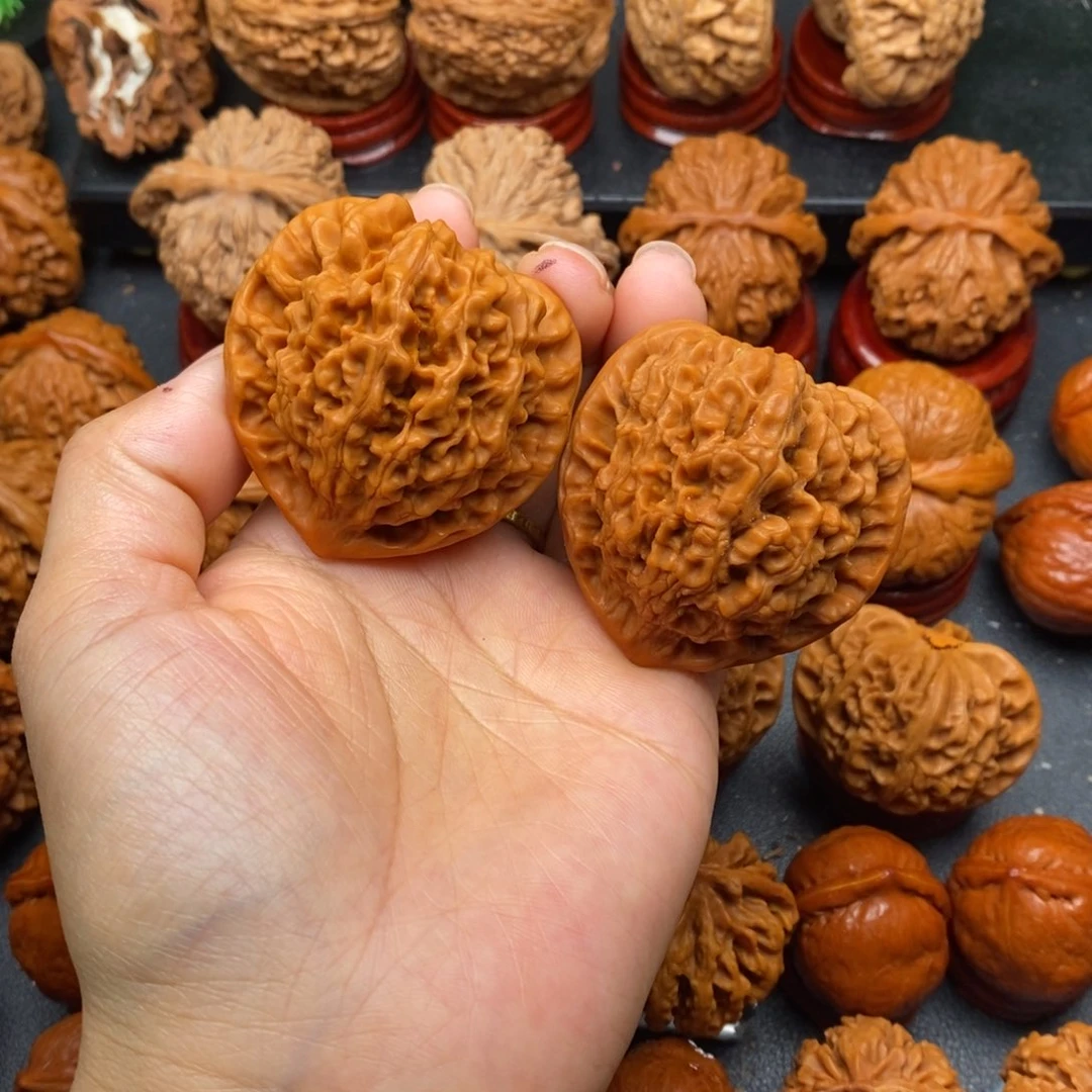 文玩核桃把件46官帽