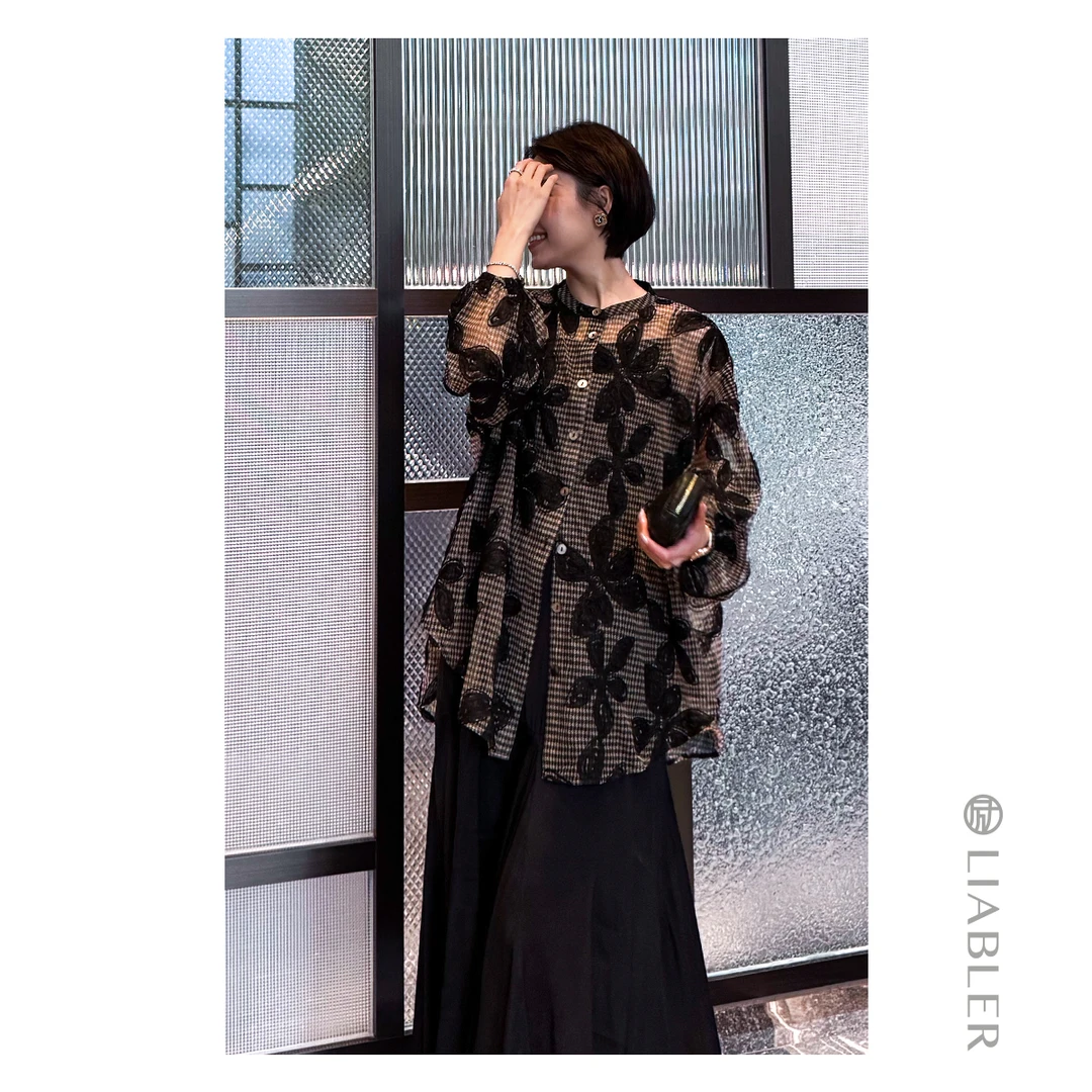 LIABLER/励M25夏复古立体不规则盘带绣花立领长袖上衣 LSS25422J