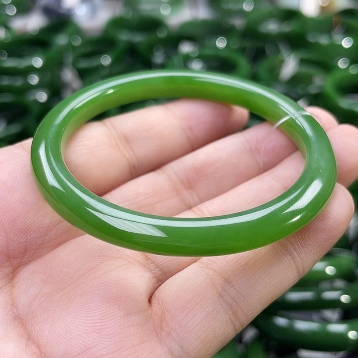 未镶嵌手镯和田玉（碧玉）