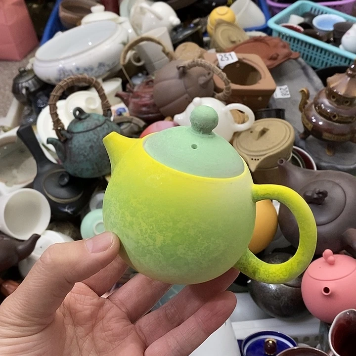 陶瓷艺术品及陶瓷制品