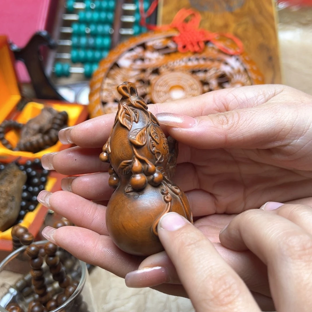 大叶紫檀（黑酸枝木类）