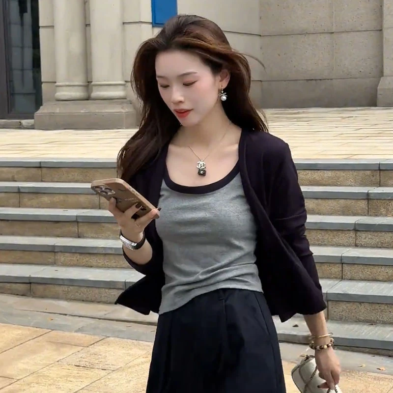 2025秋季长袖开衫小外套女款韩版时尚拼色吊带两件套洋气百搭上衣