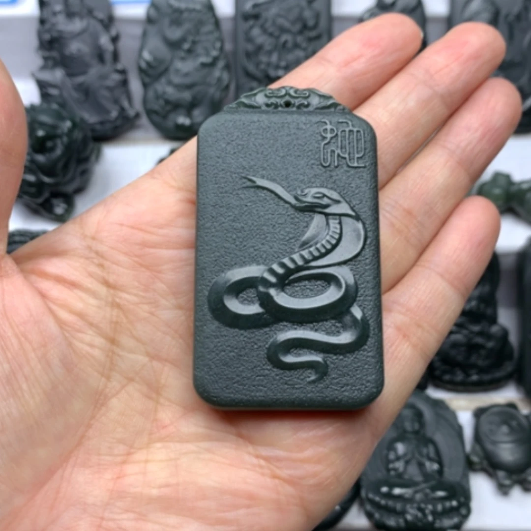 【闪购商品】颈饰未镶嵌和田玉双面雕刻