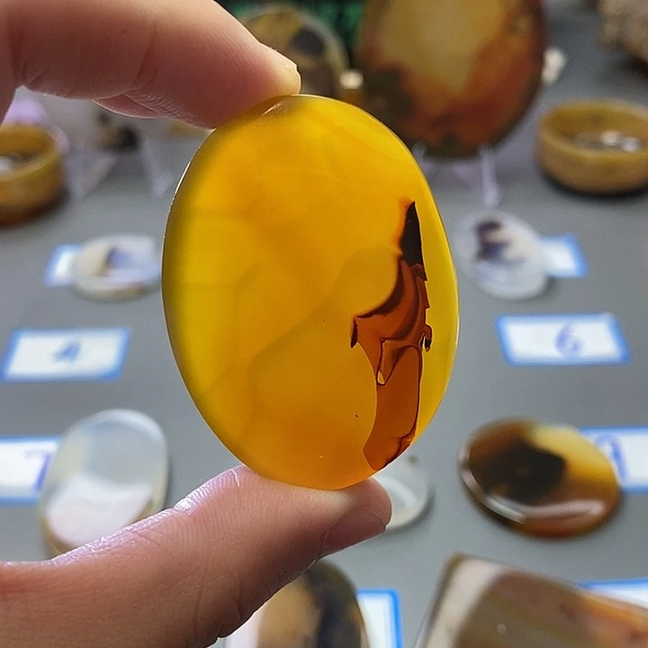 玛瑙/玉髓未镶嵌珠宝半成品58