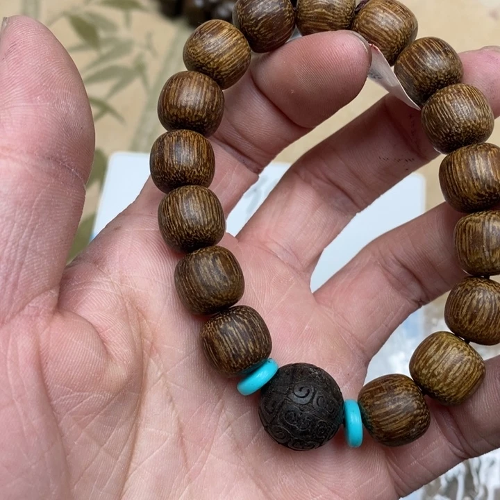 沉香香囊沉香木虫漏