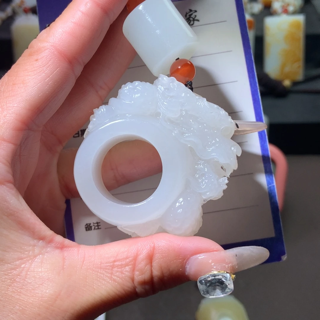 和田玉挂件未镶嵌时*资