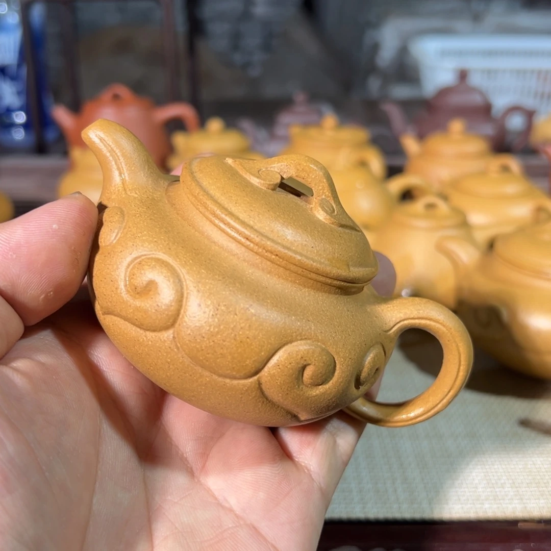 汗***山紫砂茶壶手工制作