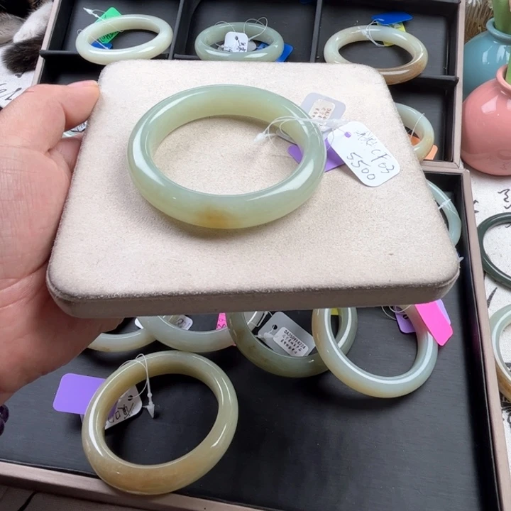 未镶嵌手镯和田玉玲珑美镯58