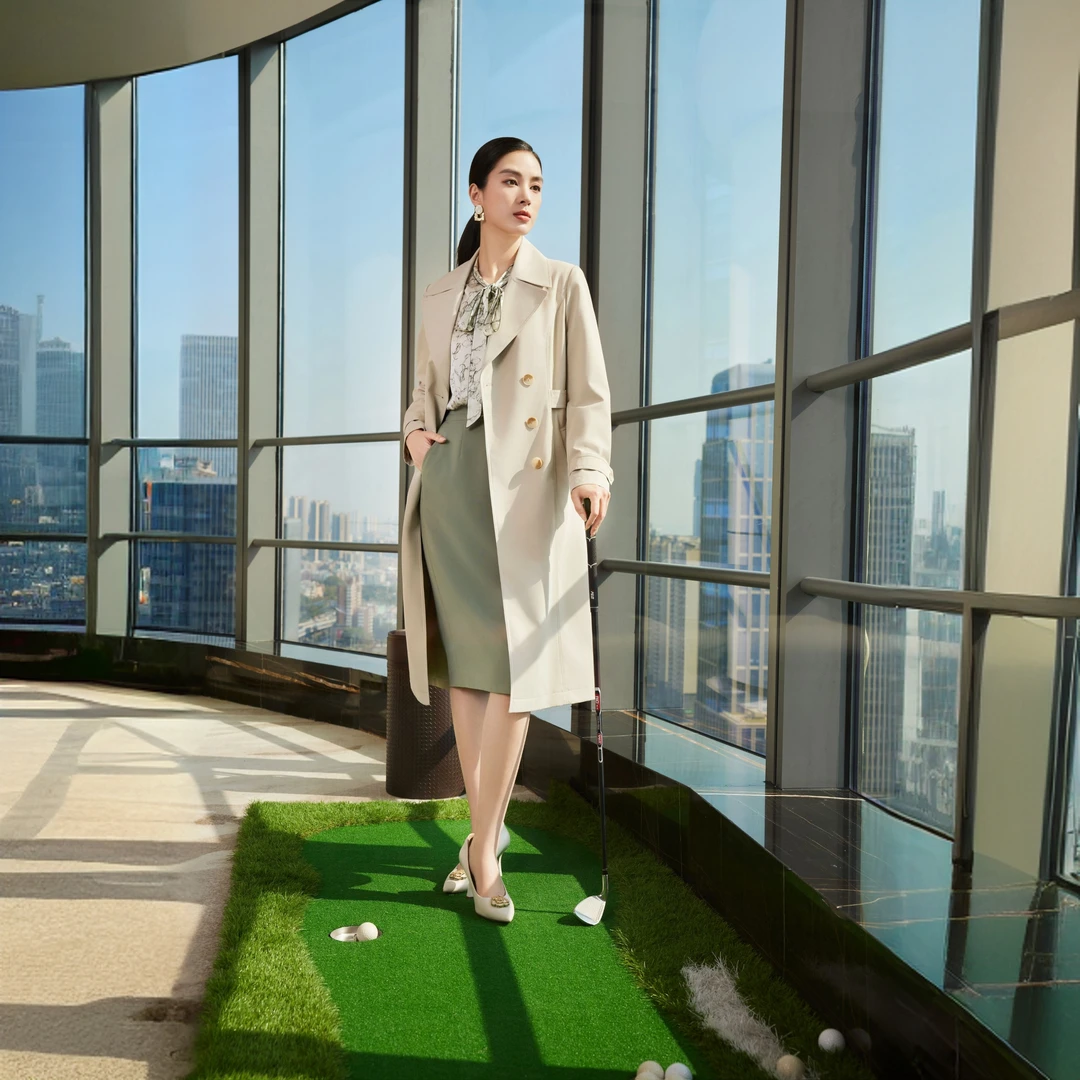 赢智尚春温柔燕麦色长款风衣外套女气质爆款通勤搭配ZJ00234