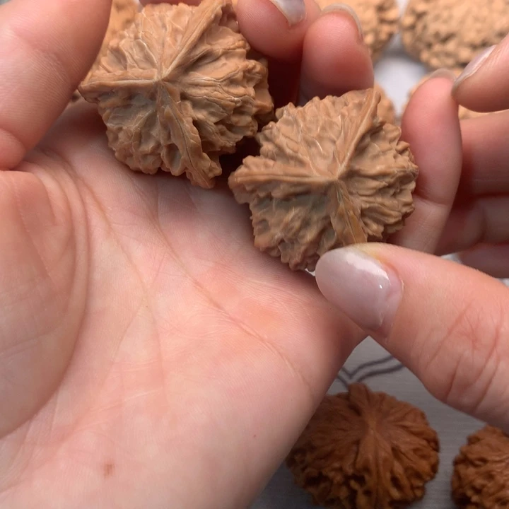 把件文玩核桃盘山三棱37