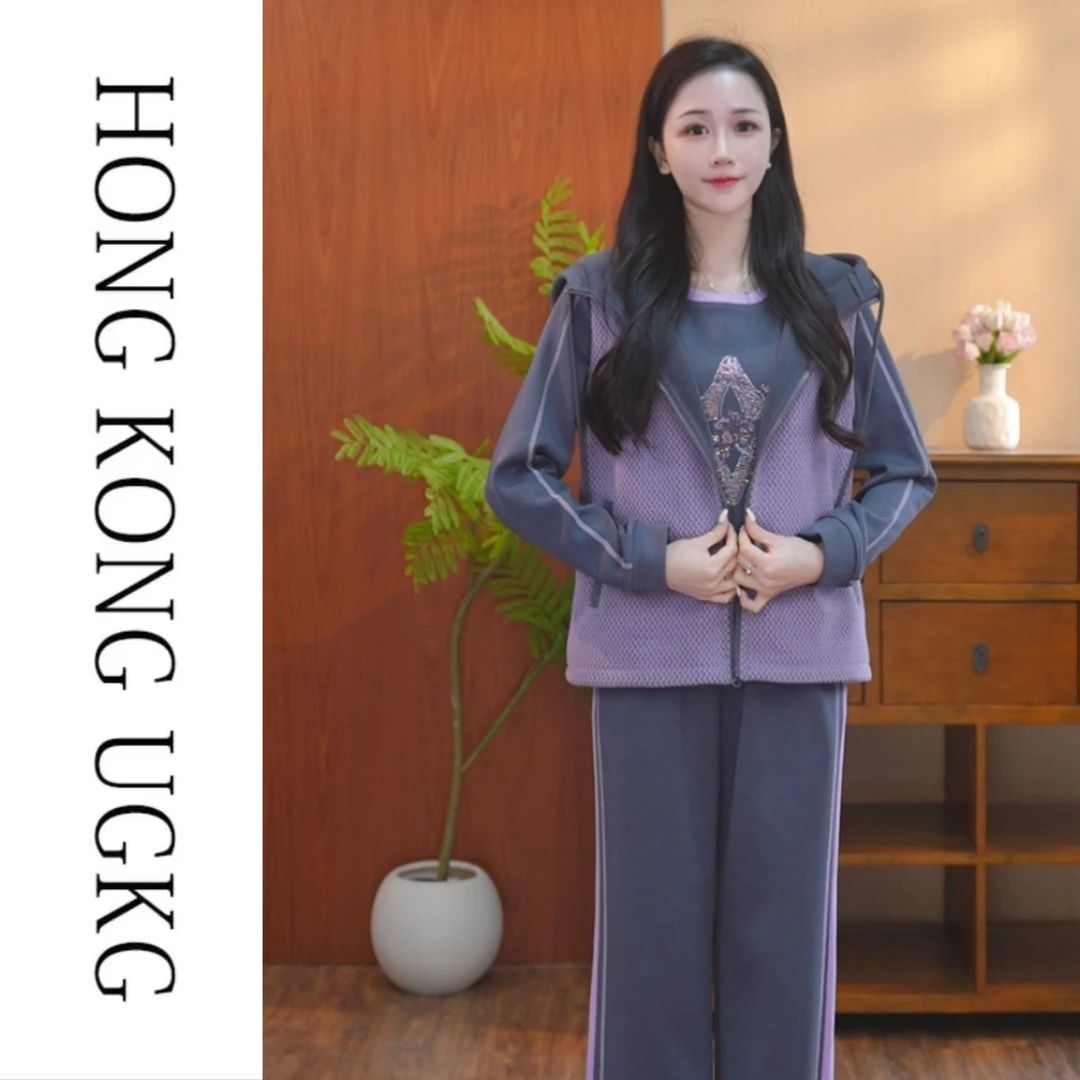 UGKG秋冬中年妈妈时尚休闲套装马甲卫衣裤子三件套KK-73254ZH167