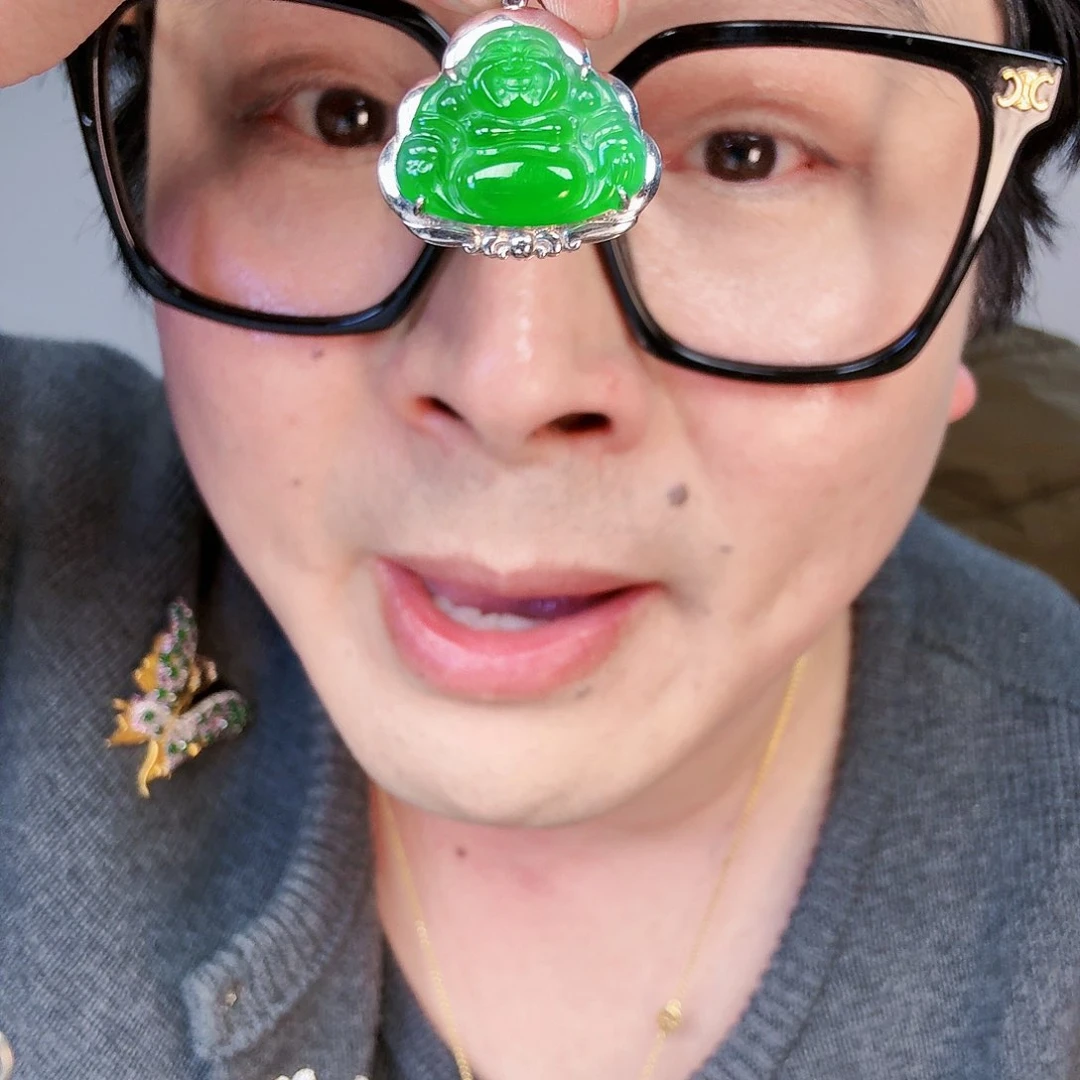 翡翠颈饰18K金镶嵌静**痕一个