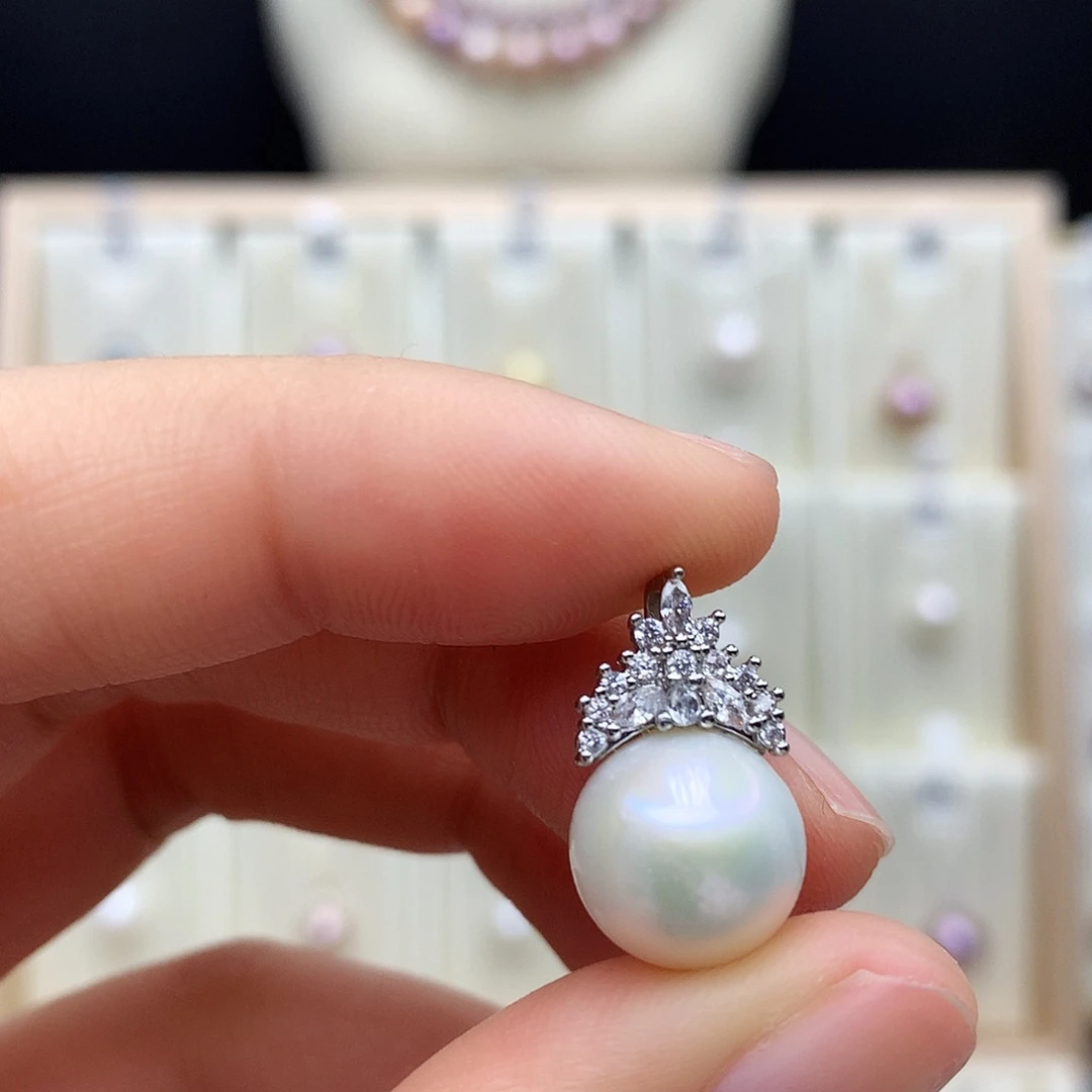 淡水珍珠合金颈饰