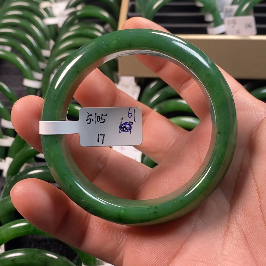 和田玉（碧玉）未镶嵌手镯61