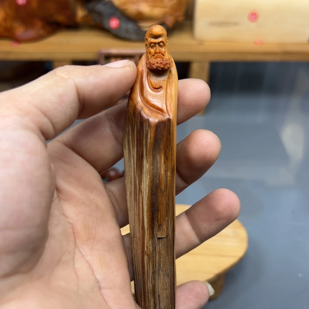 林***肆木崖柏木摆件手把件