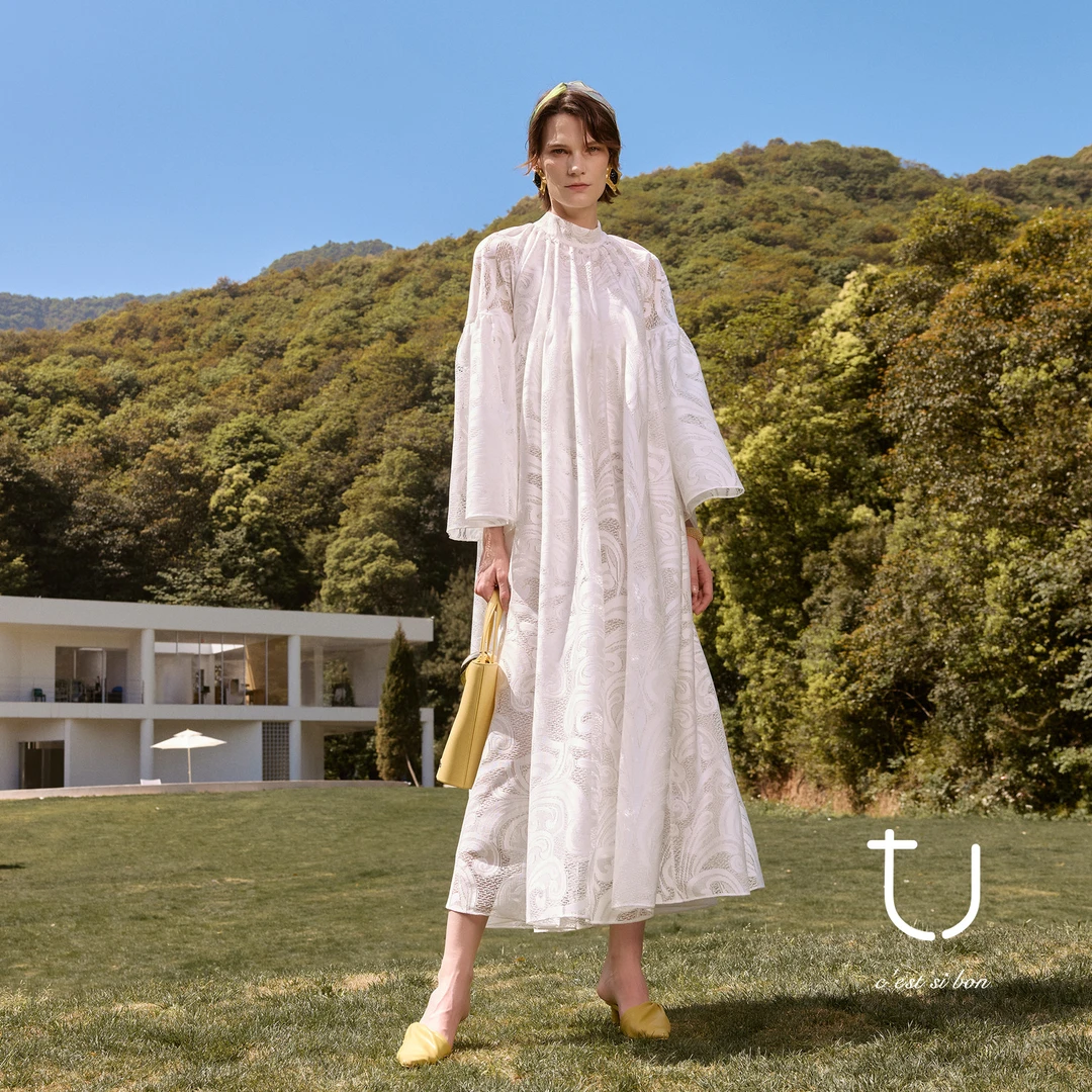 TU女装浮云月法式复古蕾丝2025夏新款白色连衣裙女装禅意仙气飘飘