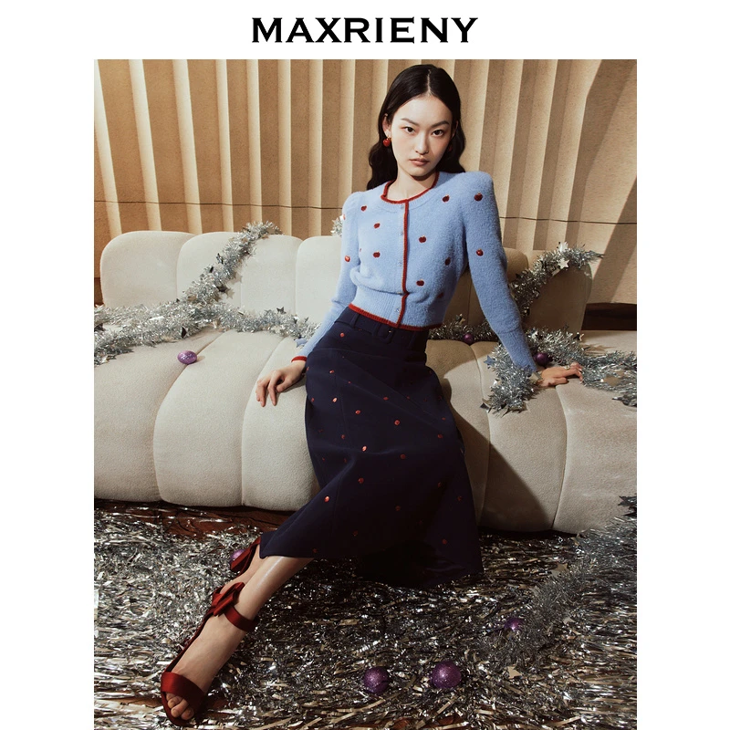 【芊芊专属】MAXRIENY苹果刺绣针织衫修身优雅复古红蓝撞色毛衫