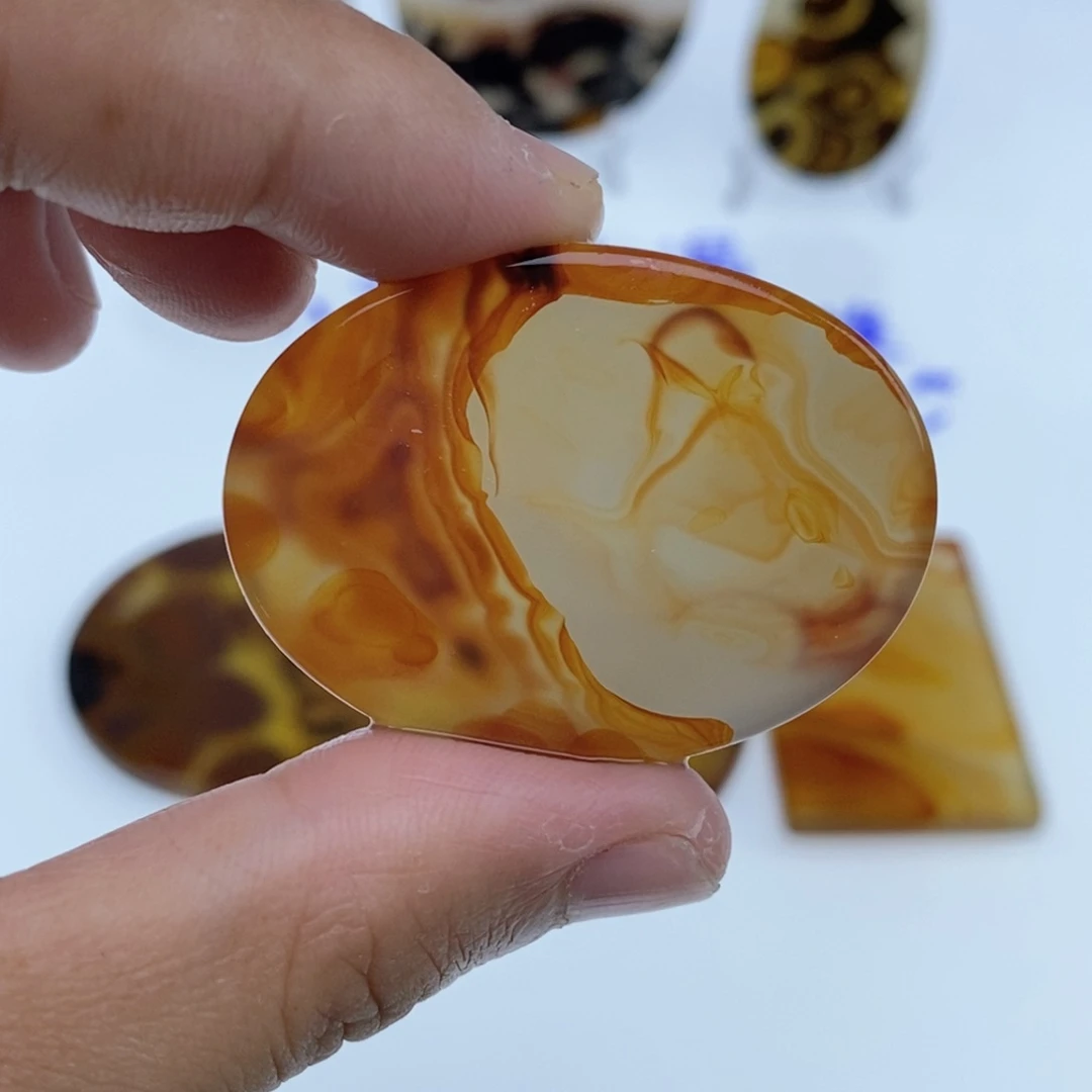 玛瑙/玉髓未镶嵌珠宝半成品