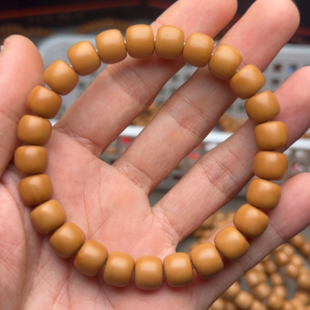猴头核桃手串道珠瑕疵