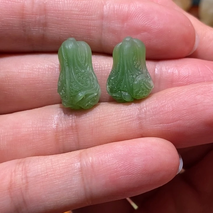 随***心和田玉未镶嵌颈饰