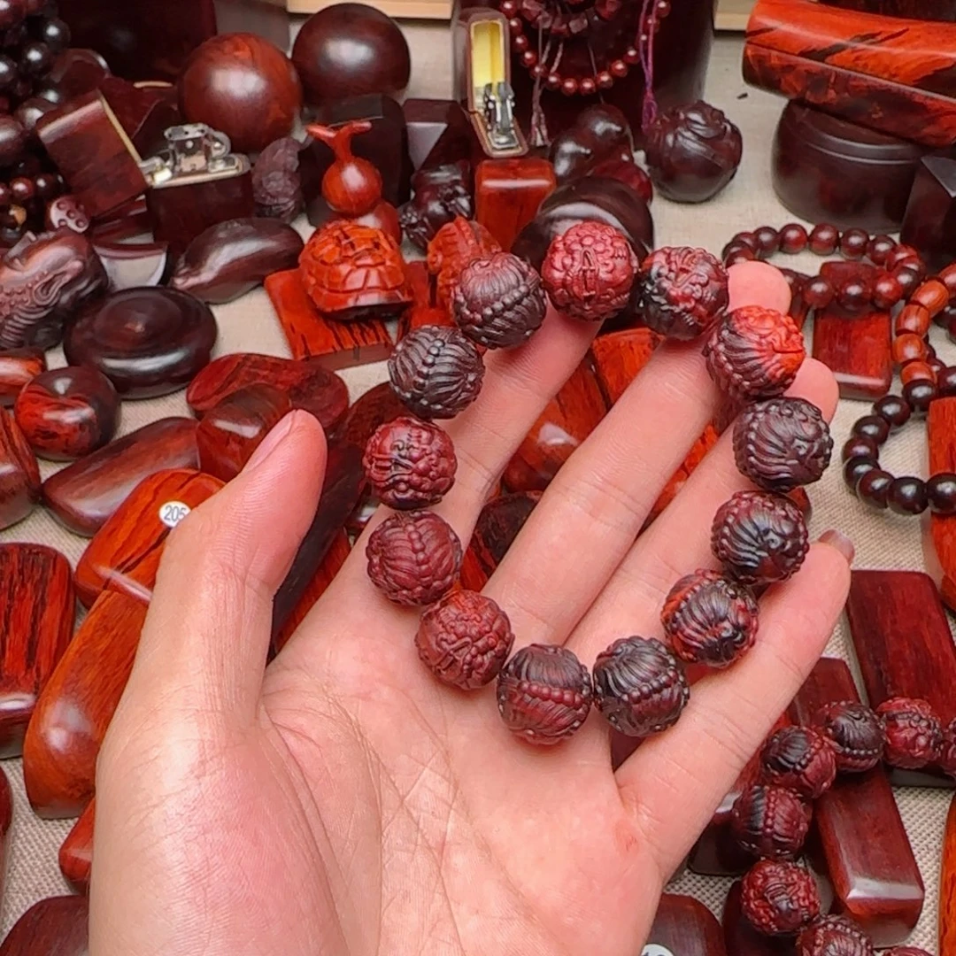 乾***泽檀香紫檀（小叶紫檀）