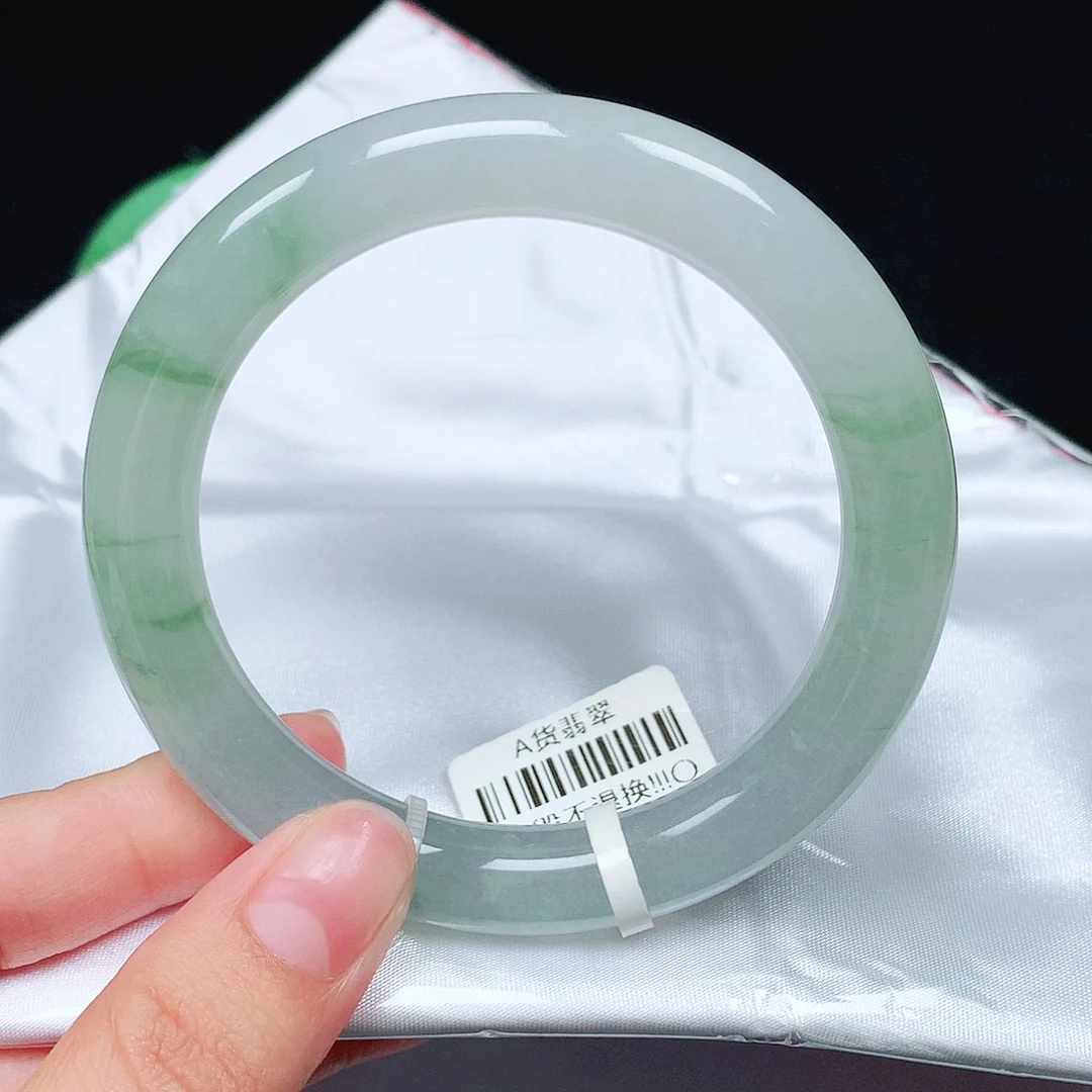 翡翠未镶嵌手镯（圆镯）胖圆56