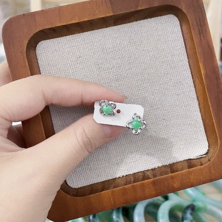 翡翠未镶嵌颈饰天然翡翠Ａ货