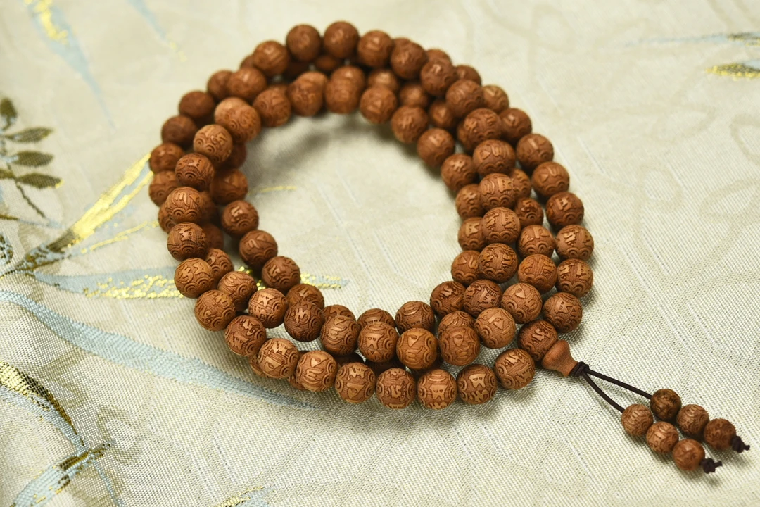 六字真言特价0.8x108印度迈索尔老山檀香多圈念珠