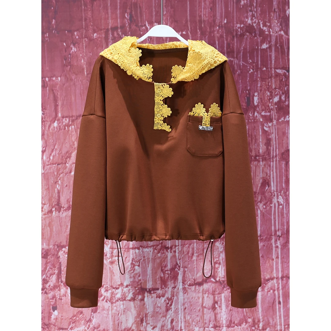 【韩哥女装】凡戴棕拼接蕾丝连帽卫衣6730A