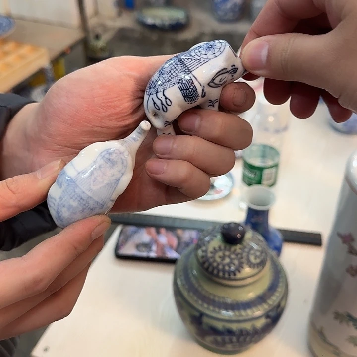 陶陶瓷，默认微瑕，介意勿拍。