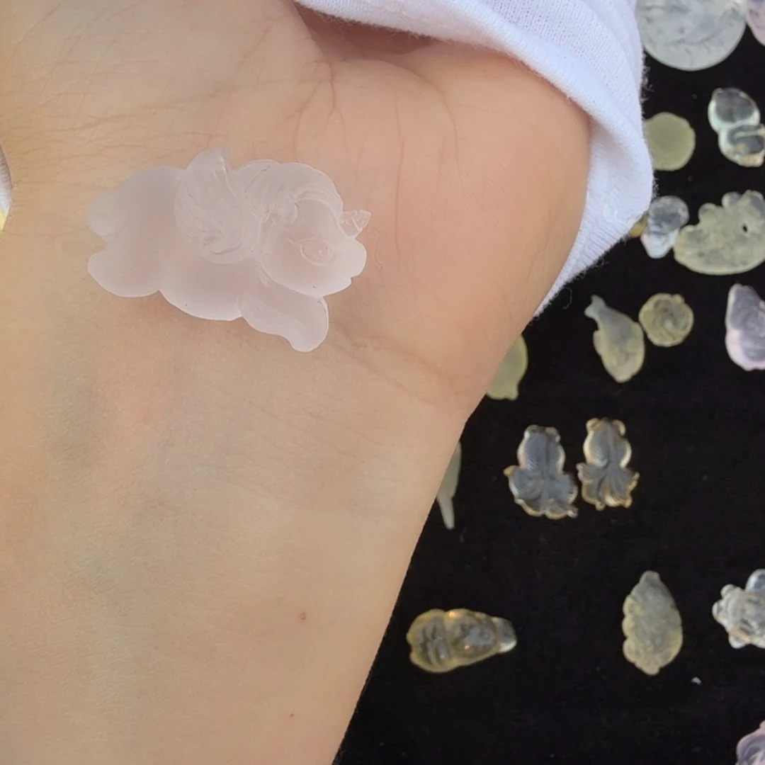 *****车挂未镶嵌水晶水晶