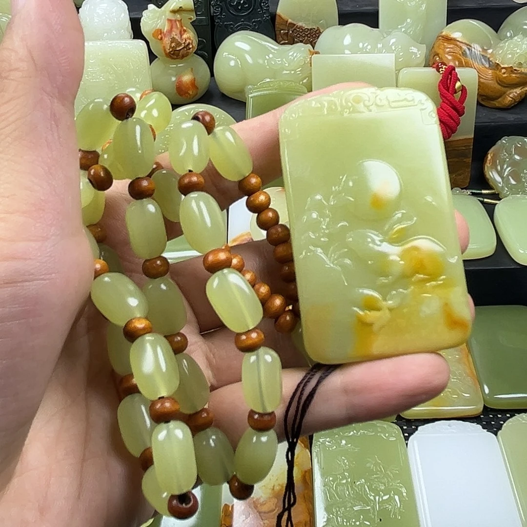 用****7时尚潮流百搭款吊坠