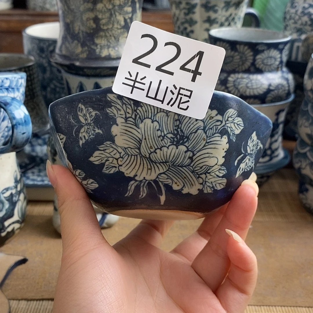 手工手绘青花陶瓷