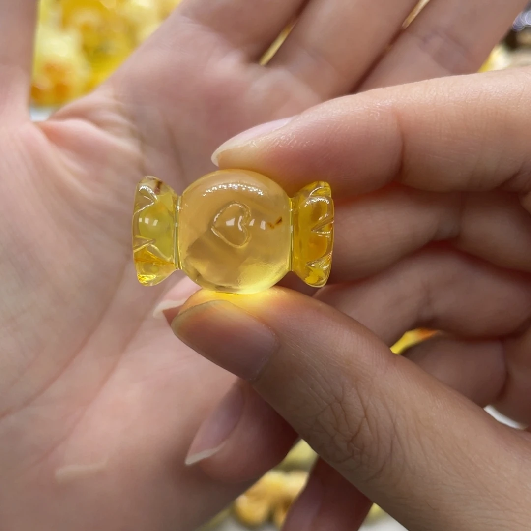 琥珀未镶嵌裸石天然琥珀