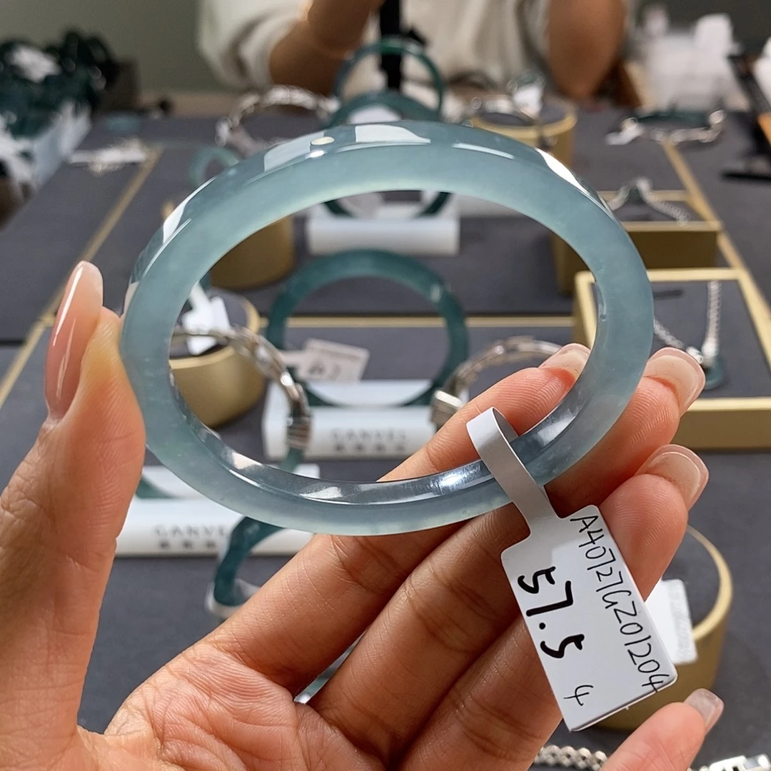 翡翠未镶嵌手镯57.54