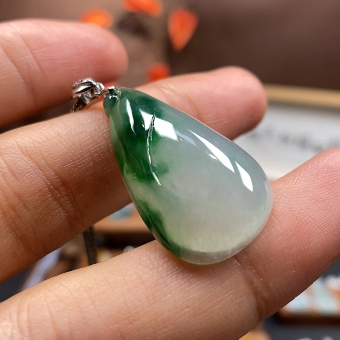 【闪购商品】颈饰银S925镶嵌翡翠23