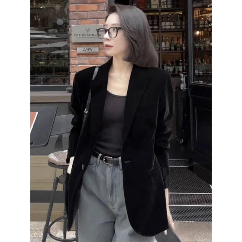 黑色丝绒西装外套女春季2025新款小个子高级感气质休闲设计感西服