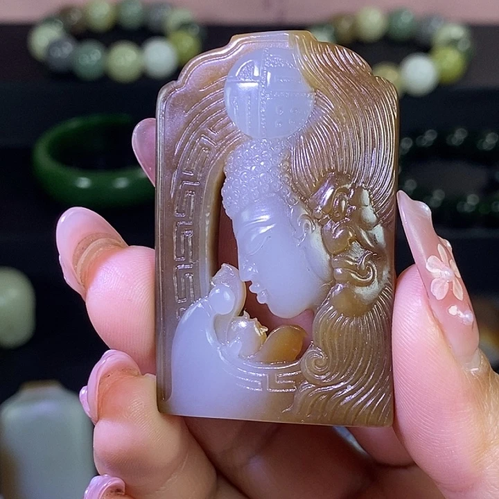 和田玉未镶嵌颈饰