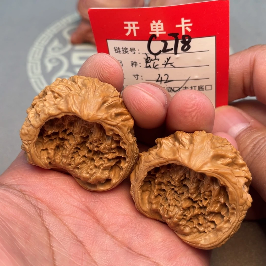 文玩核桃吊坠文玩