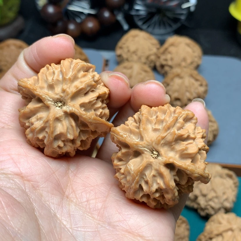 【闪购商品】核桃摆件意*39苹果园编号3900