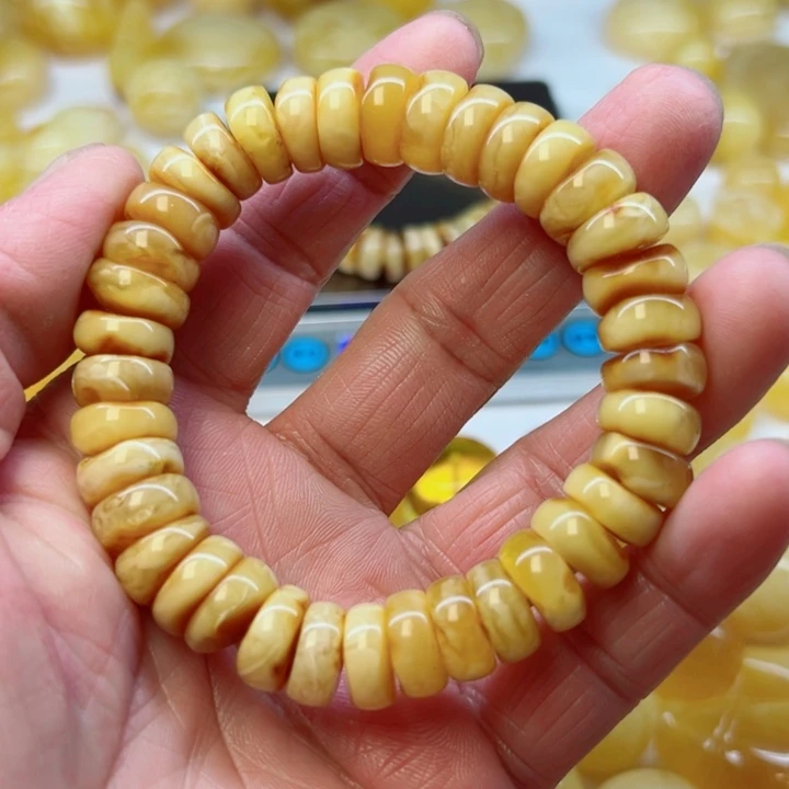 未镶嵌琥珀（矿物珀）手链