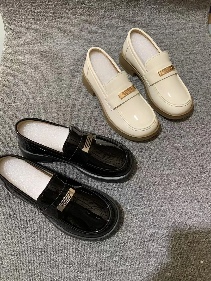大厂 女鞋冷粘 厚底3CM百搭舒适205