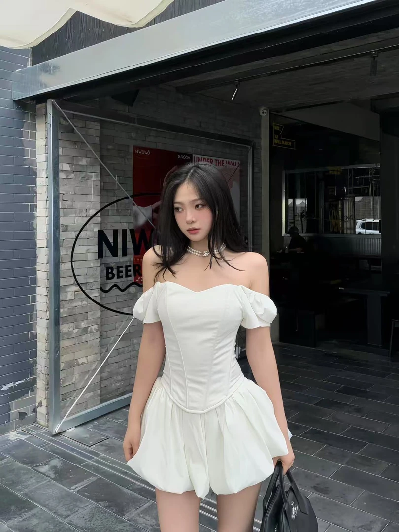 C24-3三色“一字肩”短袖抹胸（8801）