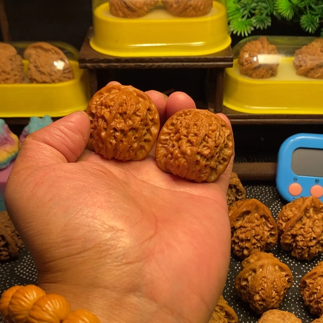 吊坠文玩核桃血麒麟41有修