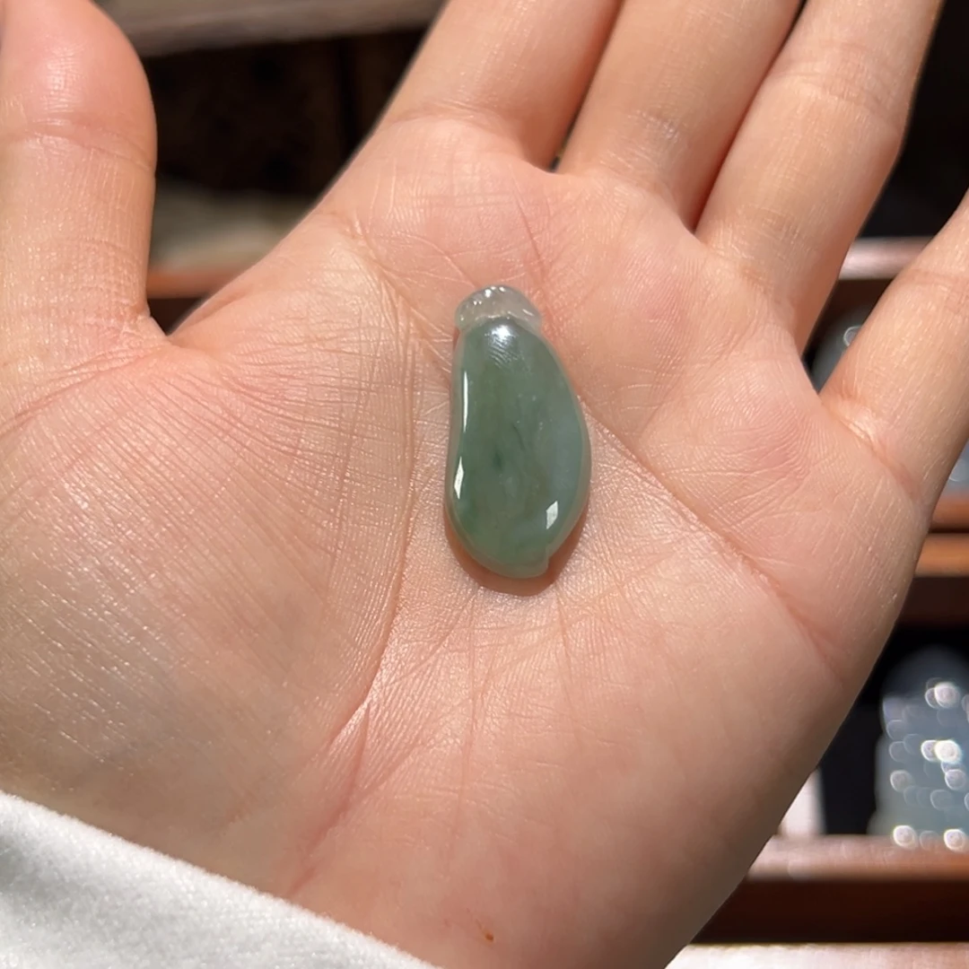 翡翠未镶嵌颈饰天然