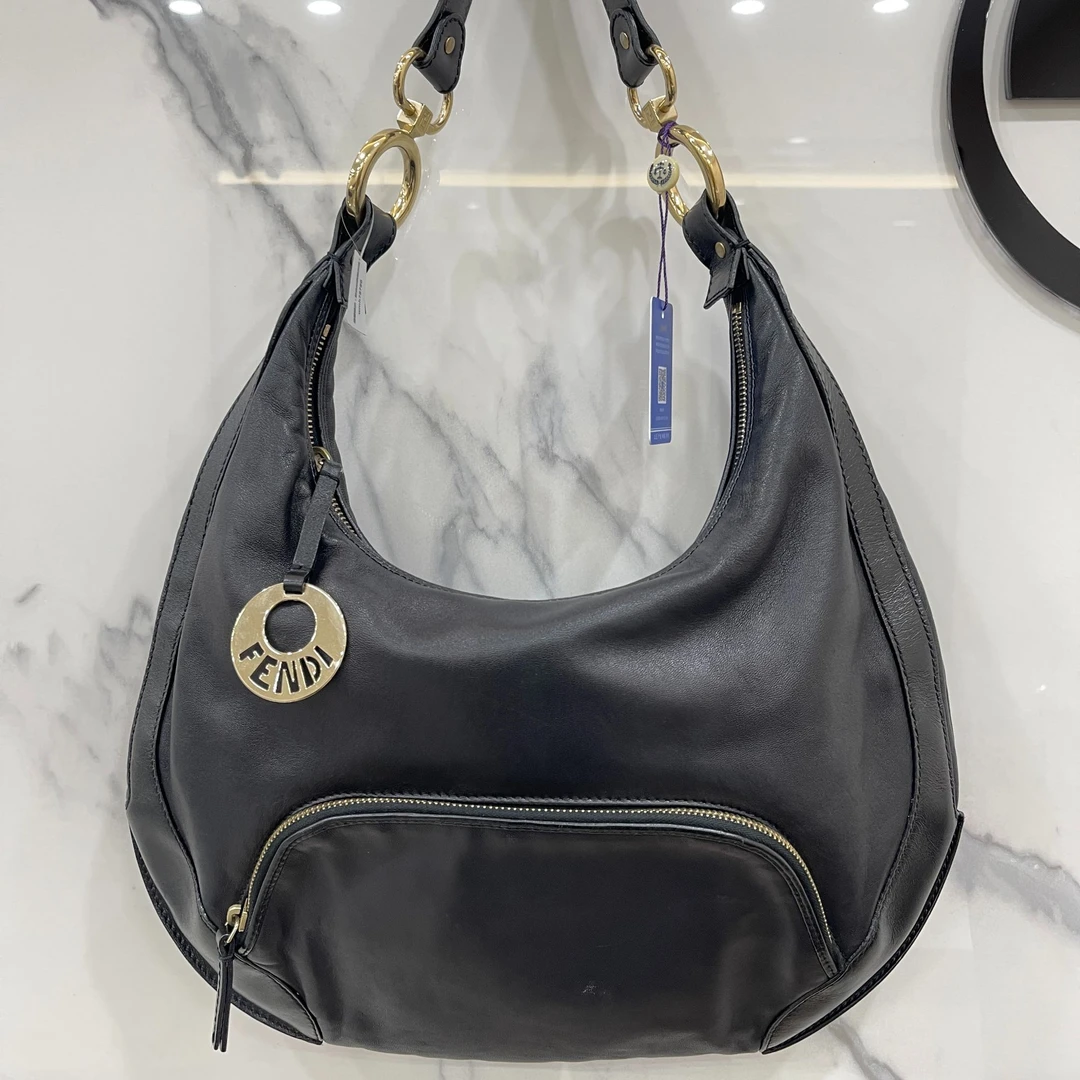 95新 FENDI/芬迪 金币全皮hobo/单肩腋下包